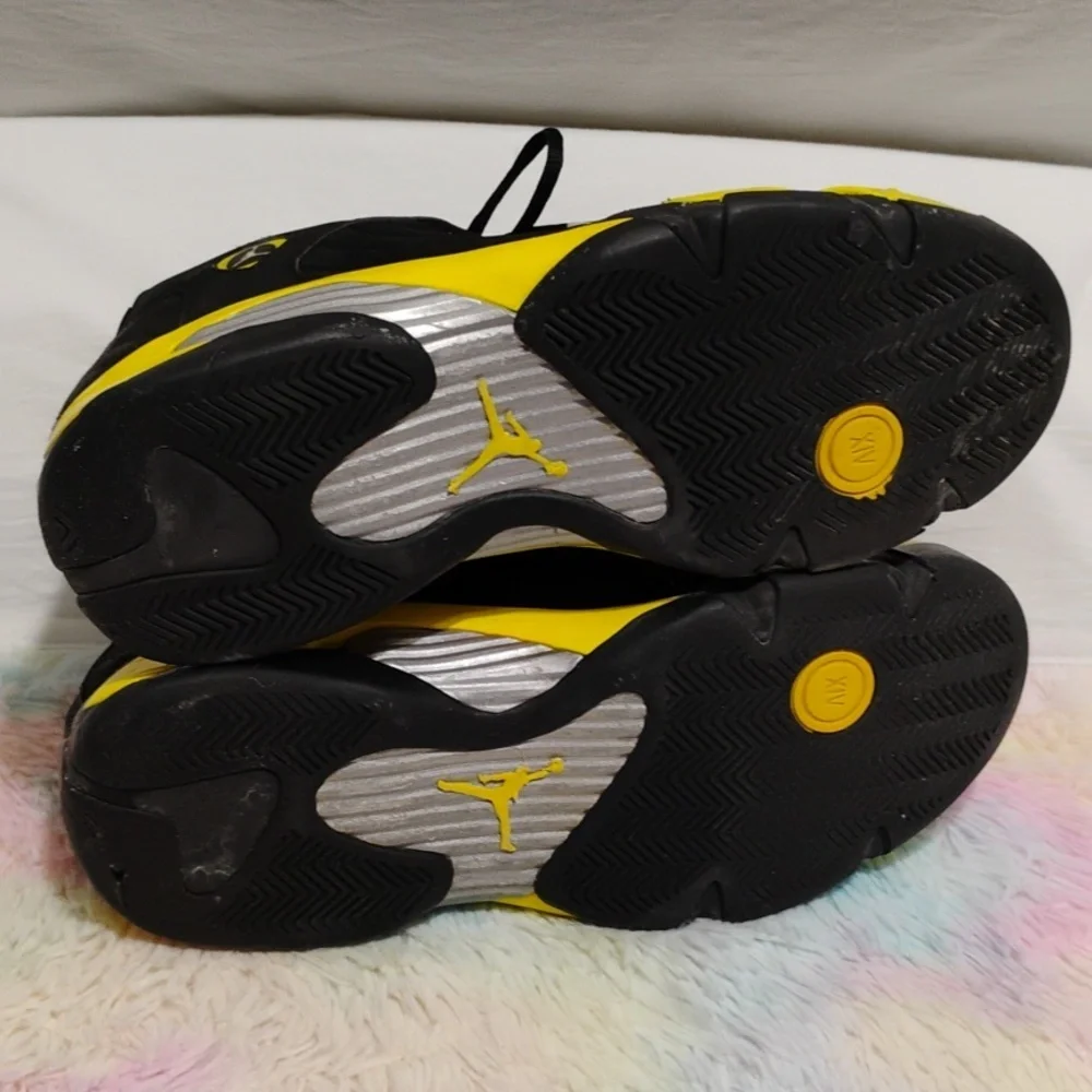 (X-106) SALE! Air Jordan 14 Retro Thunder Sneakers Sz.12 2014 See Pictures